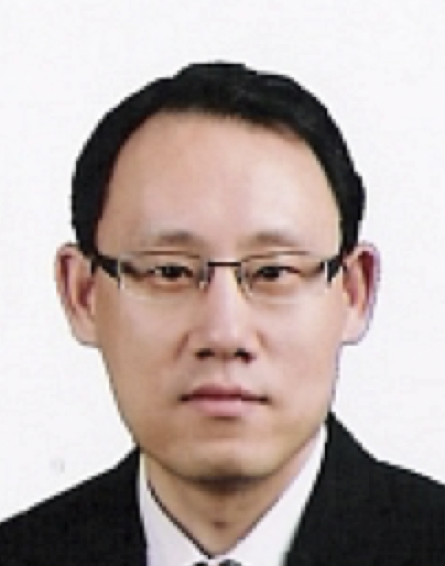 총무 조윤우 원장